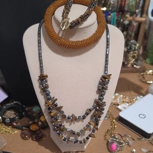 Elegant Beaded Necklace Set